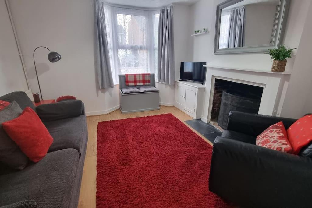 Villa Entire House With Garden & Parking Nr Ashford Int Exterior foto